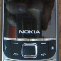 Nokia E700